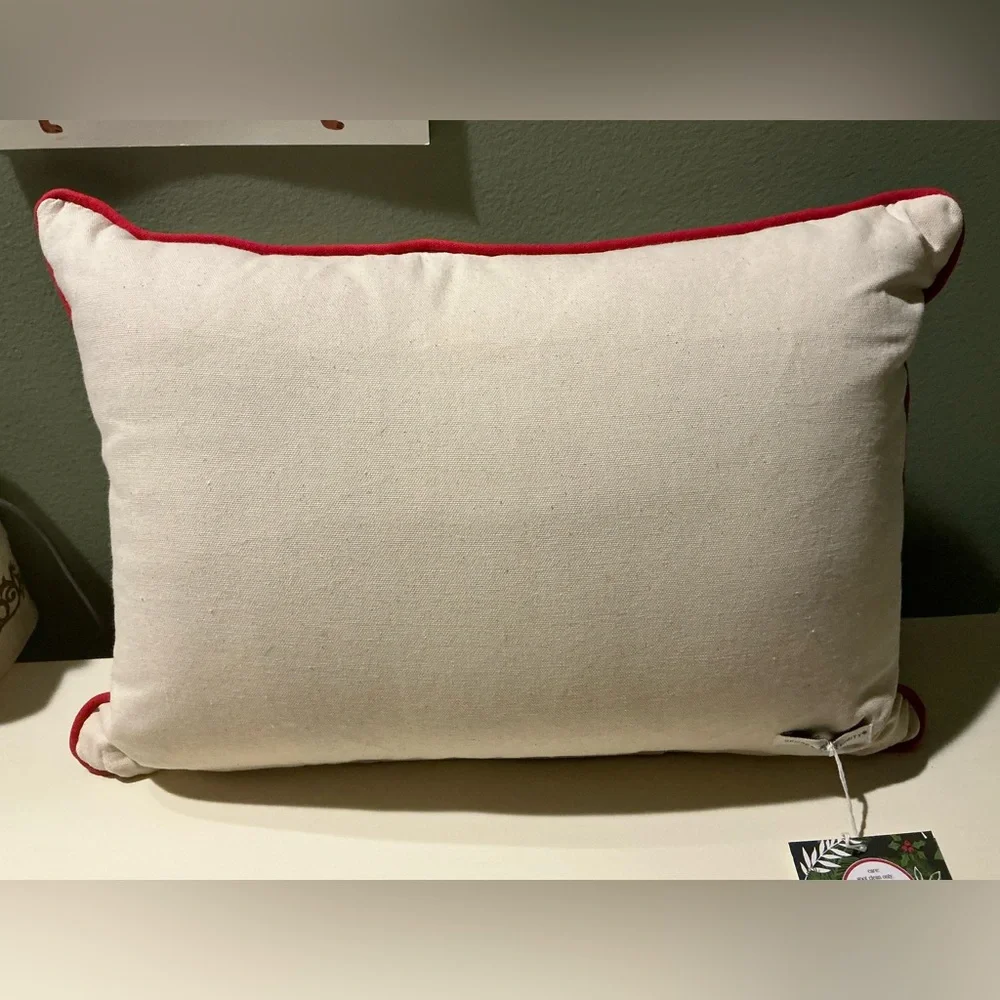 DACHSHUND Elegant Christmas Holiday Pillow Exceptional design Perfect🎁 NWT